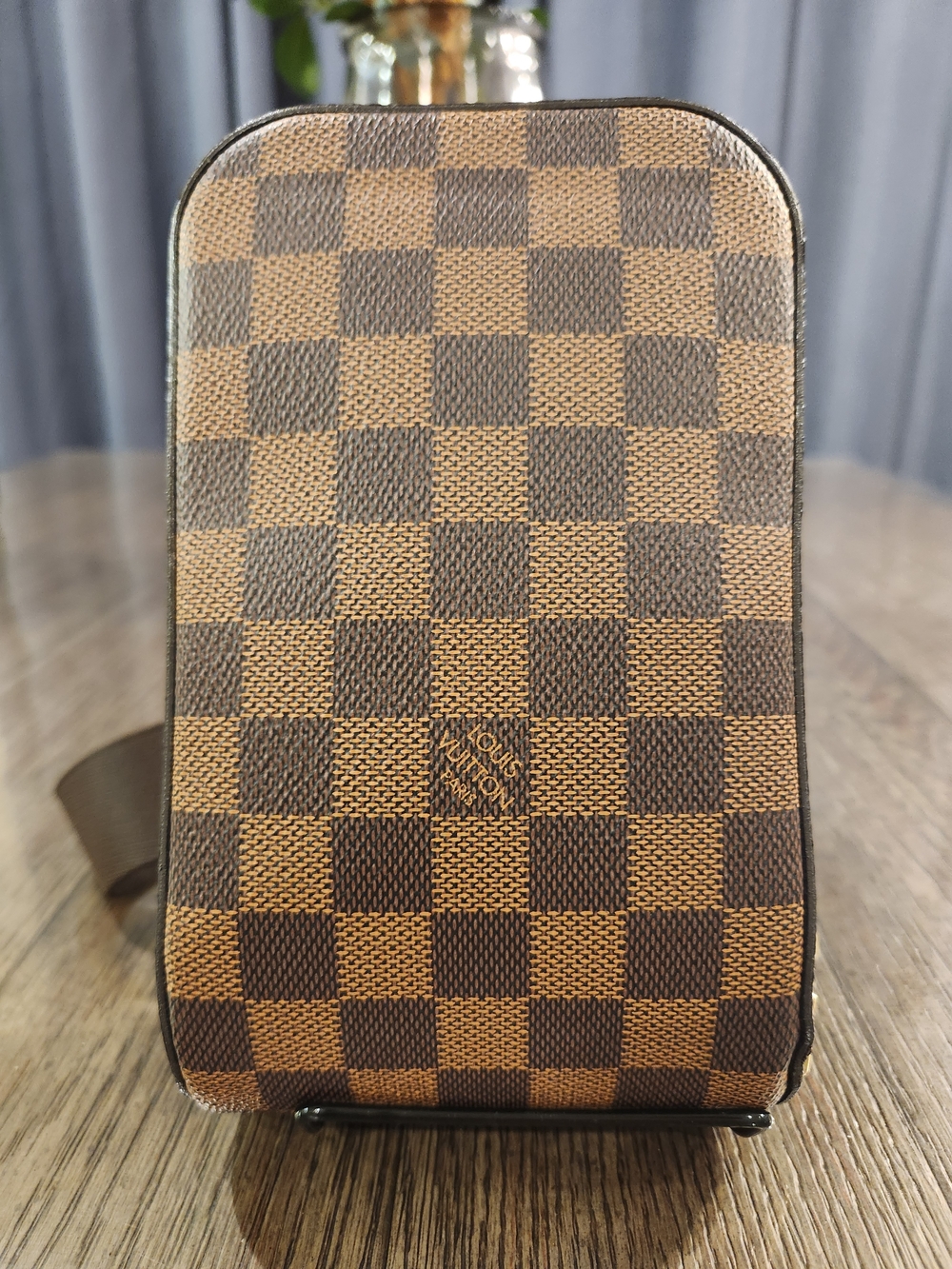Louis Vuitton
Geronimos Waist Bag Damier